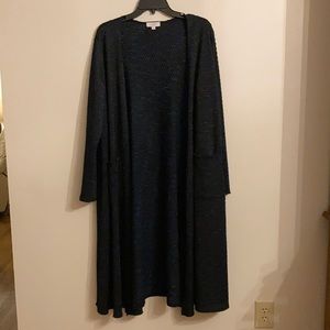 Lularoe Black Blue textured Sarah Duster Cardigan with lots of stretch.